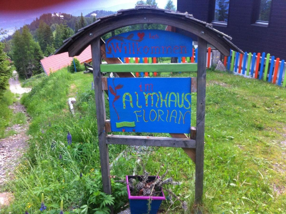 Almhaus Florian Apartman Treffen Kültér fotó